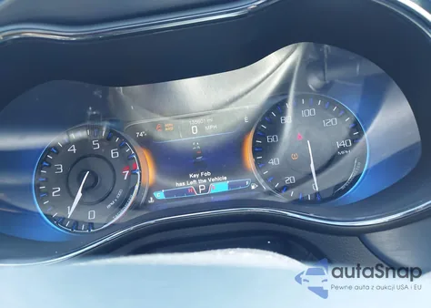 2015 Chrysler 200 S z USA, uszkodzony, nr VIN 1C3CCCDG2FN627764